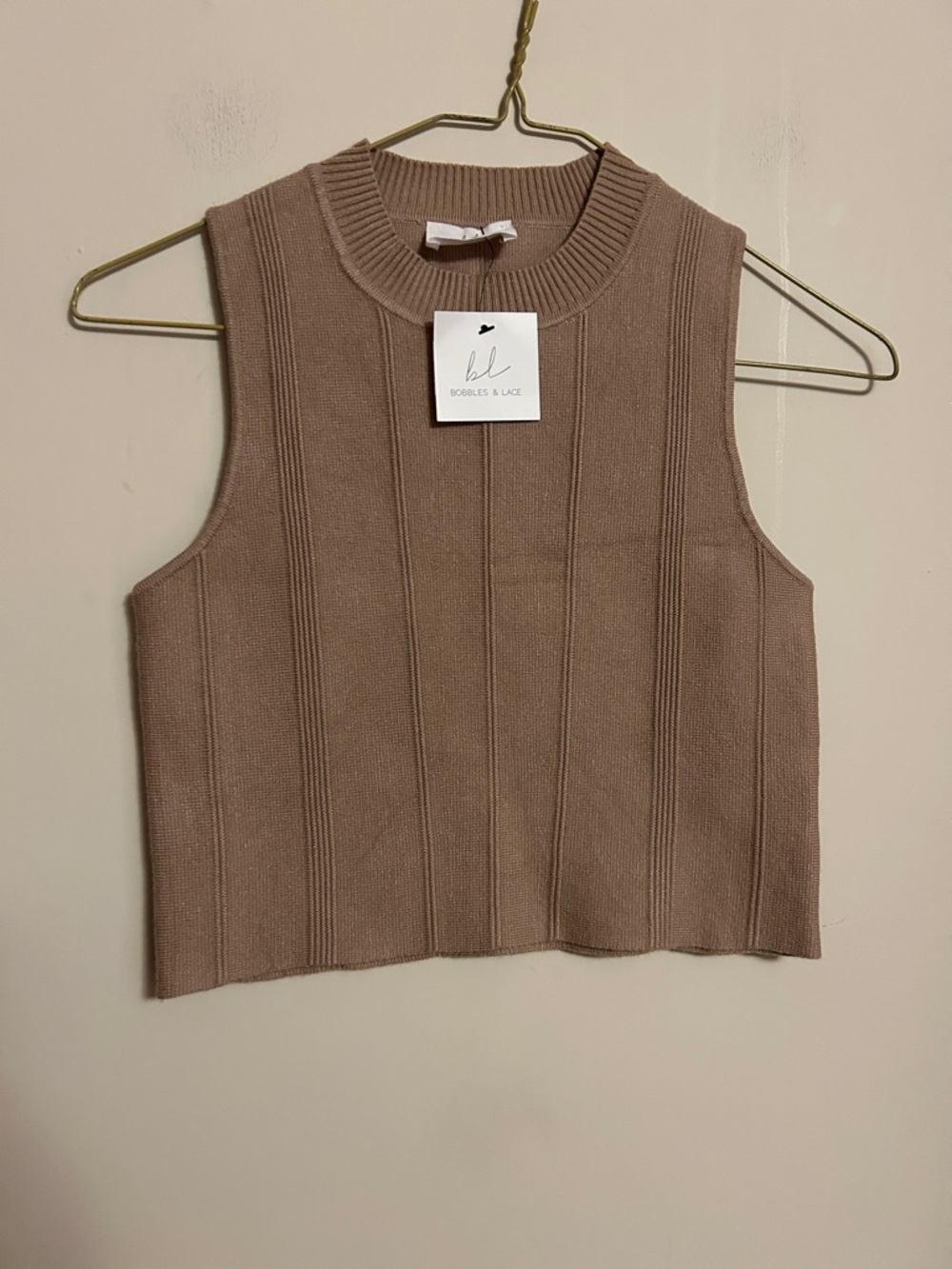 Bobbles & Lace rayon/nylon sleeveless knit pullover top size small new with tag